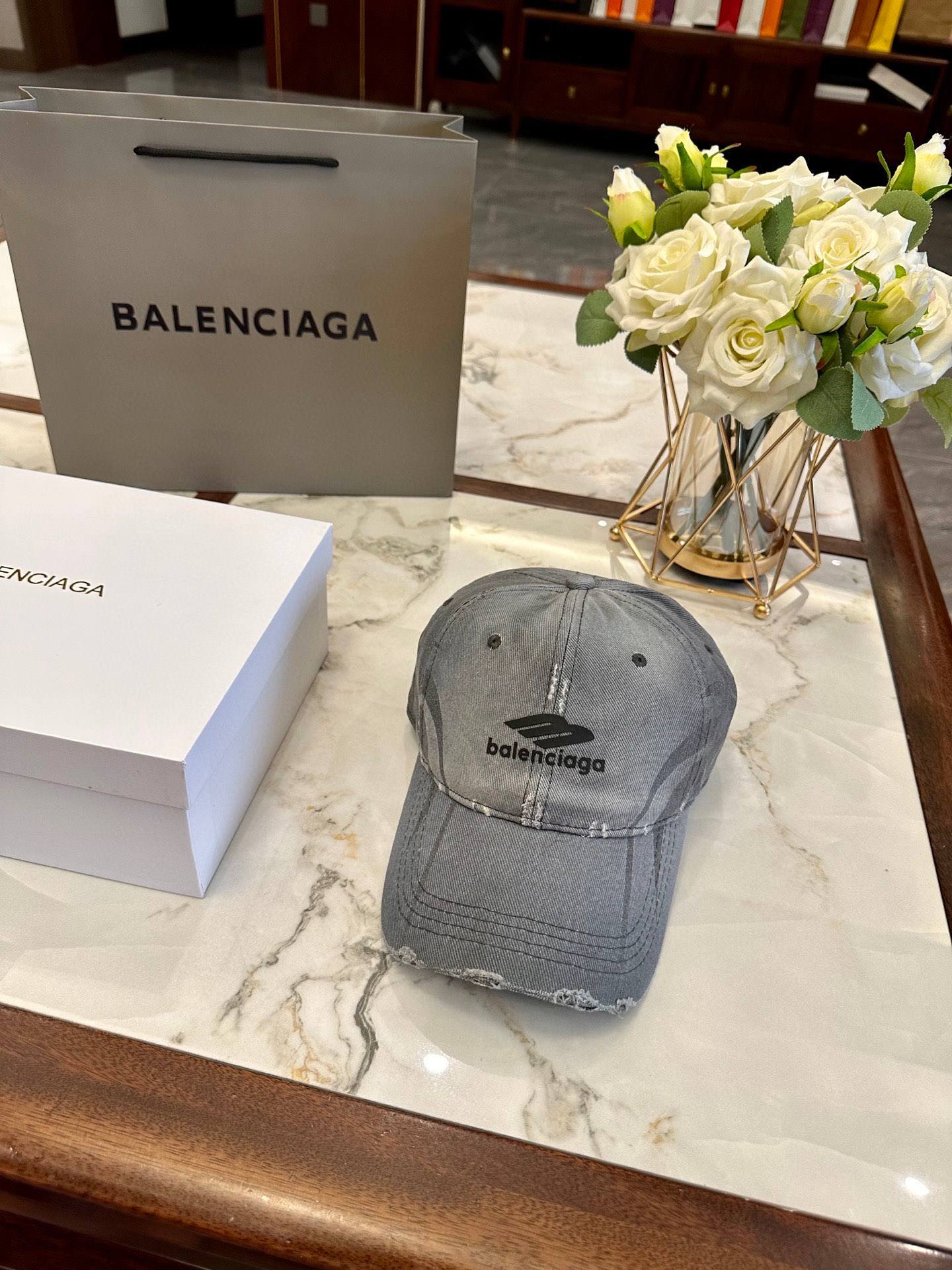 balenciaga  hat model 19